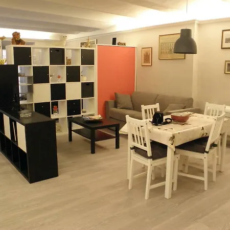 La Rosa Apartament *